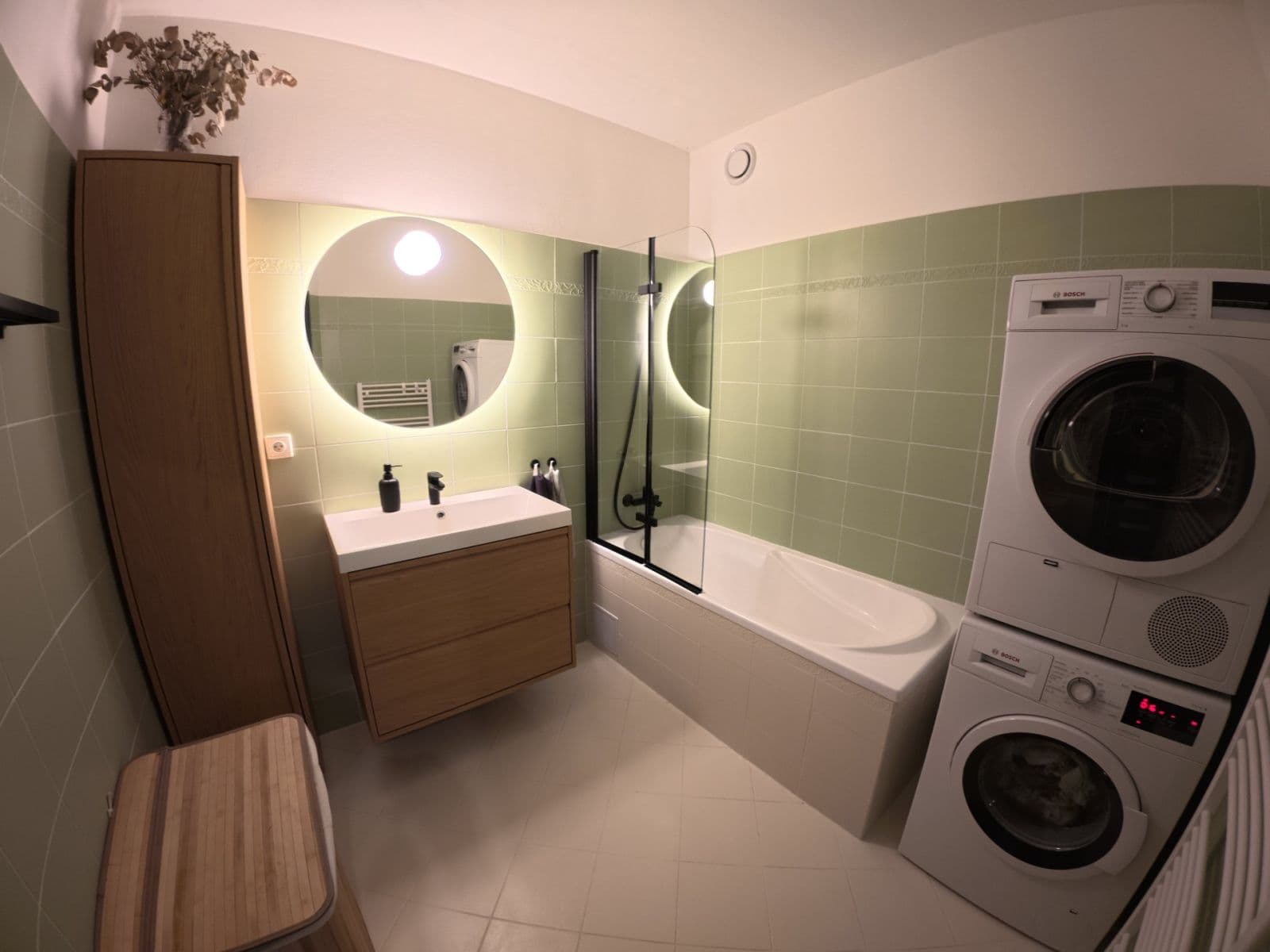 Prodej bytu 3+kk 66 m², Oranžová, Chrášťany, Středočeský kraj Prodej bytu 3+kk 66 m², Oranžová, Chrášťany, Středočeský kraj