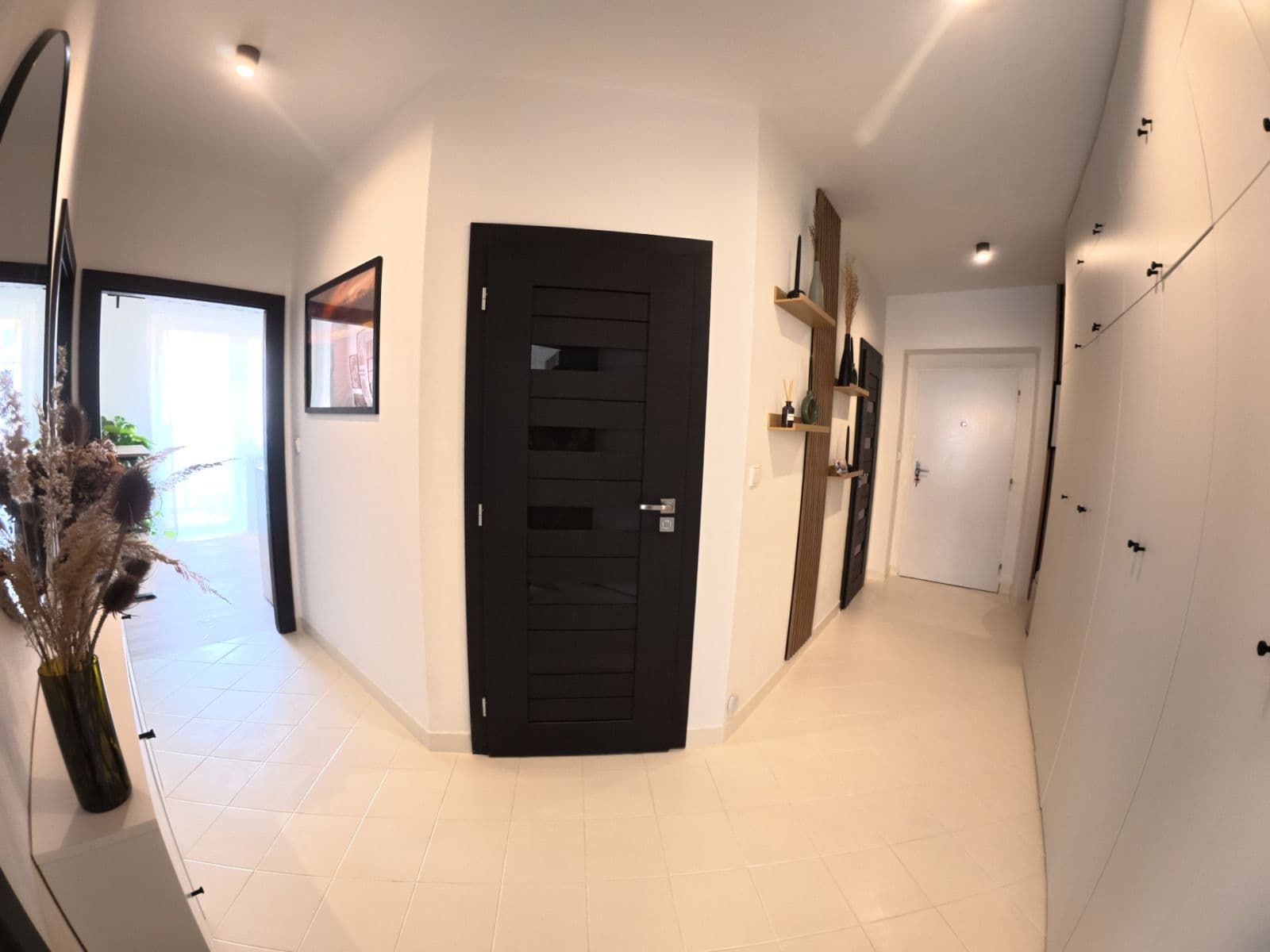 Prodej bytu 3+kk 66 m², Oranžová, Chrášťany, Středočeský kraj Prodej bytu 3+kk 66 m², Oranžová, Chrášťany, Středočeský kraj