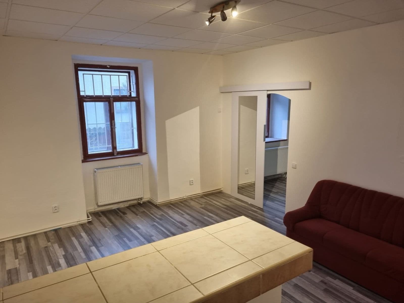 Pronájem bytu 2+1 90 m², V Chaloupkách, Neumětely, Středočeský kraj Pronájem bytu 2+1 90 m², V Chaloupkách, Neumětely, Středočeský kraj