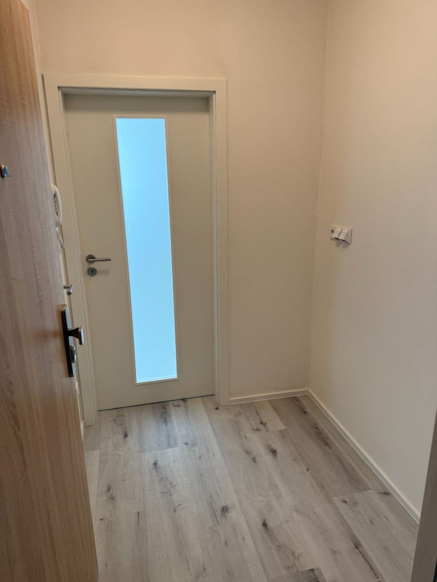 Pronájem bytu 1+kk 23 m², Mlýnská, Rychnov u Jablonce nad Nisou, Liberecký kraj Pronájem bytu 1+kk 23 m², Mlýnská, Rychnov u Jablonce nad Nisou, Liberecký kraj