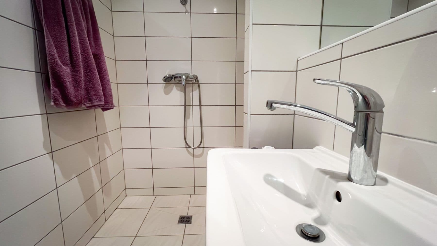 Prodej bytu 1+kk 43 m², Zelenohorská, Praha, Praha Prodej bytu 1+kk 43 m², Zelenohorská, Praha, Praha