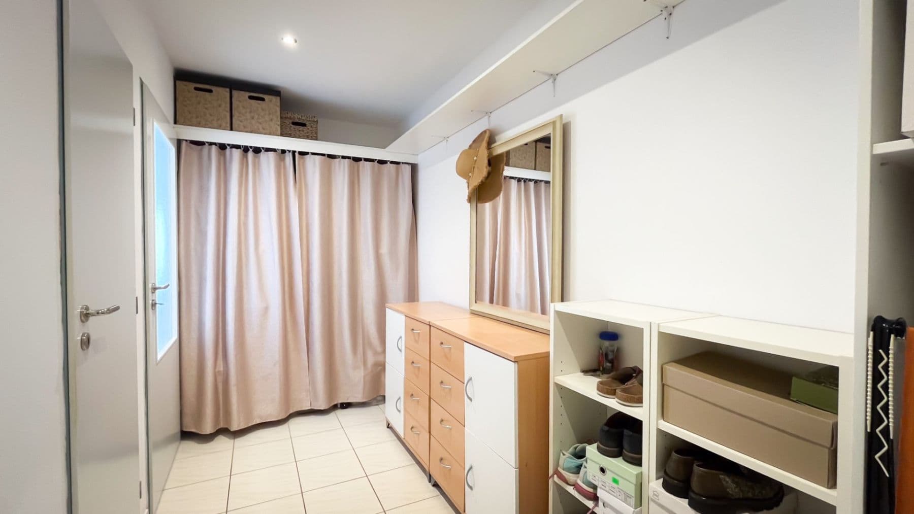 Prodej bytu 1+kk 43 m², Zelenohorská, Praha, Praha Prodej bytu 1+kk 43 m², Zelenohorská, Praha, Praha