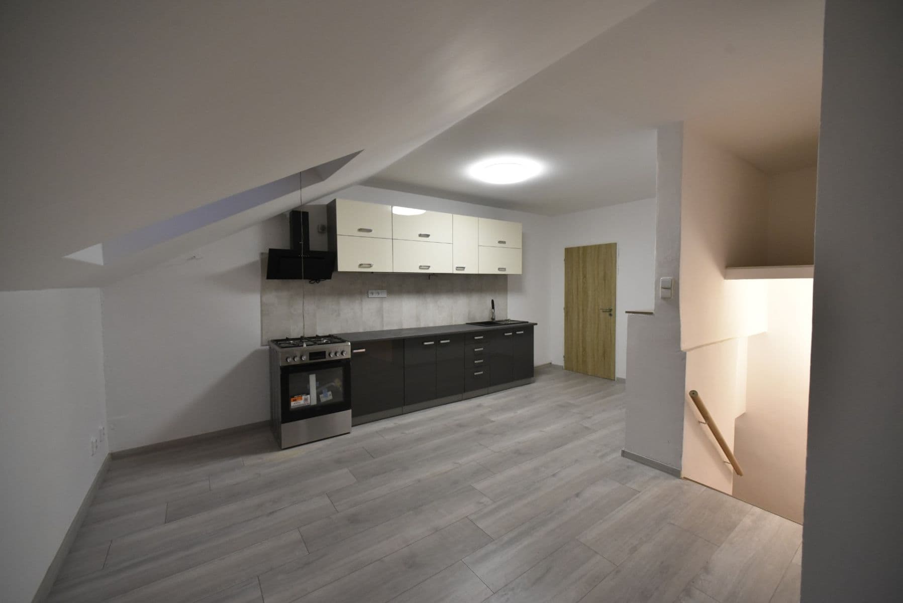 Pronájem bytu 3+kk 72 m², Riegrova, Frýdek-Místek, Moravskoslezský kraj Pronájem bytu 3+kk 72 m², Riegrova, Frýdek-Místek, Moravskoslezský kraj