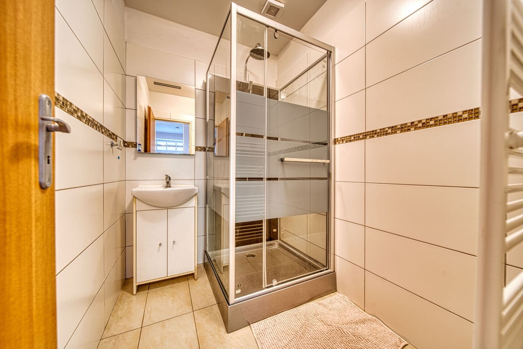 Prodej domu 232 m², pozemek 610 m², Sokolská, Smidary, Královéhradecký kraj Prodej domu 232 m², pozemek 610 m², Sokolská, Smidary, Královéhradecký kraj