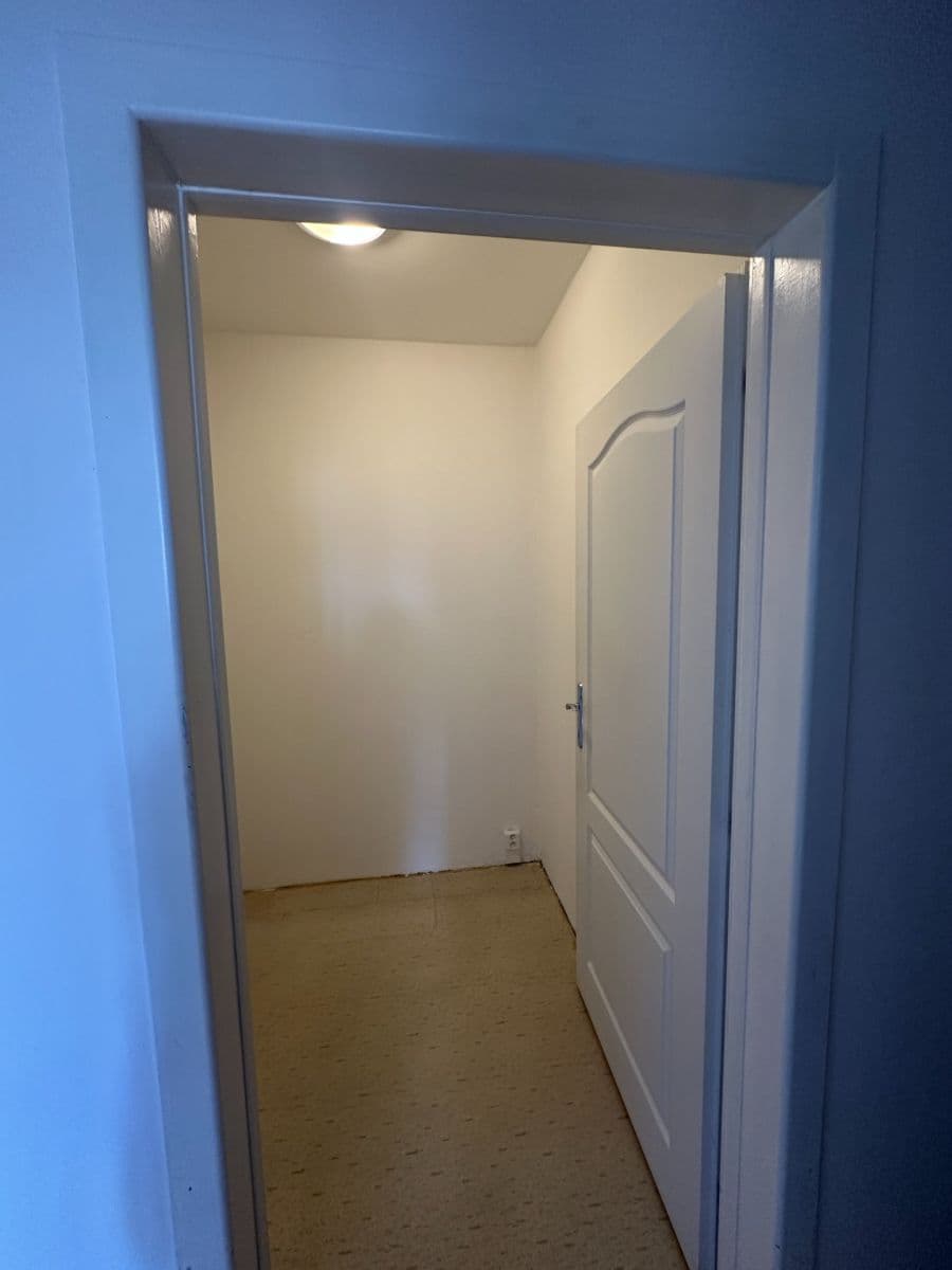 Pronájem bytu 3+1 72 m², Valouškova, Brno, Jihomoravský kraj Pronájem bytu 3+1 72 m², Valouškova, Brno, Jihomoravský kraj