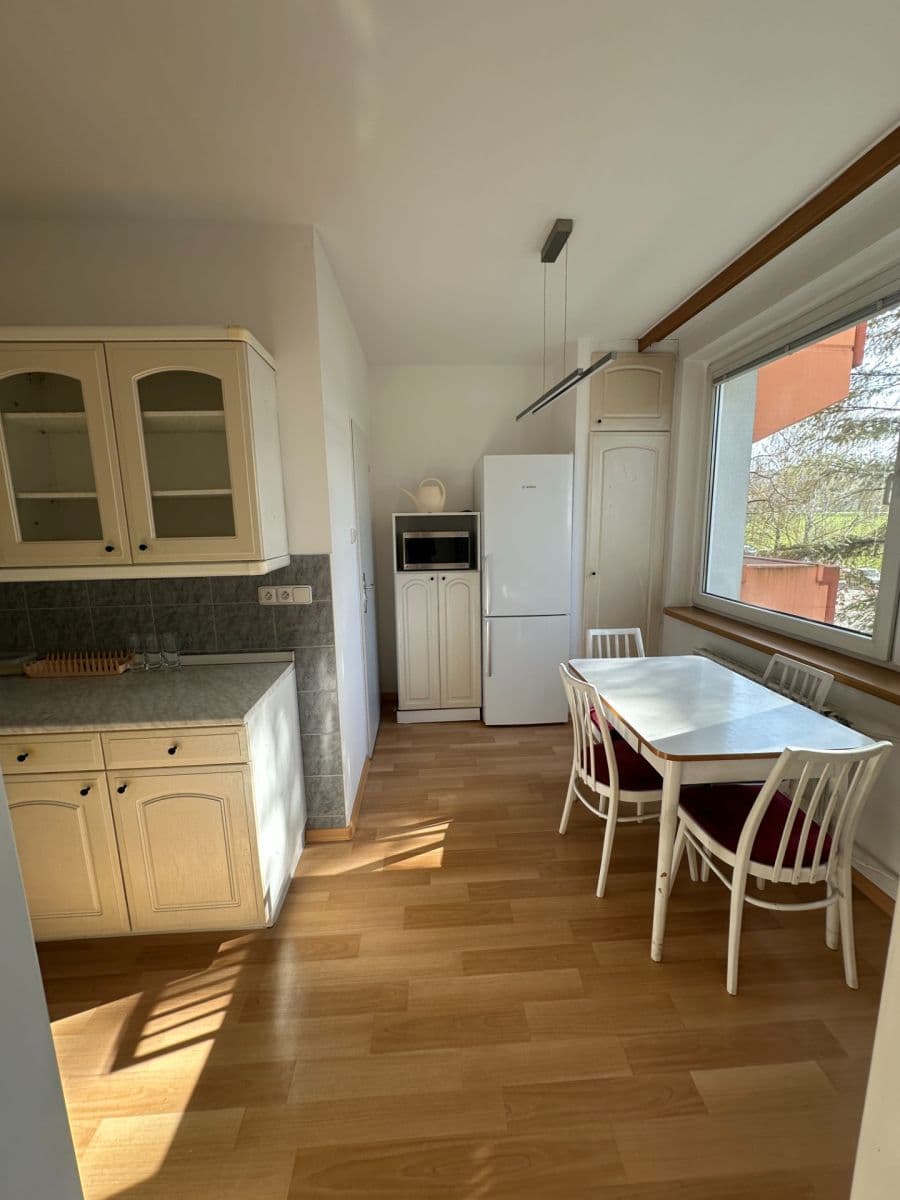 Pronájem bytu 3+1 72 m², Valouškova, Brno, Jihomoravský kraj Pronájem bytu 3+1 72 m², Valouškova, Brno, Jihomoravský kraj