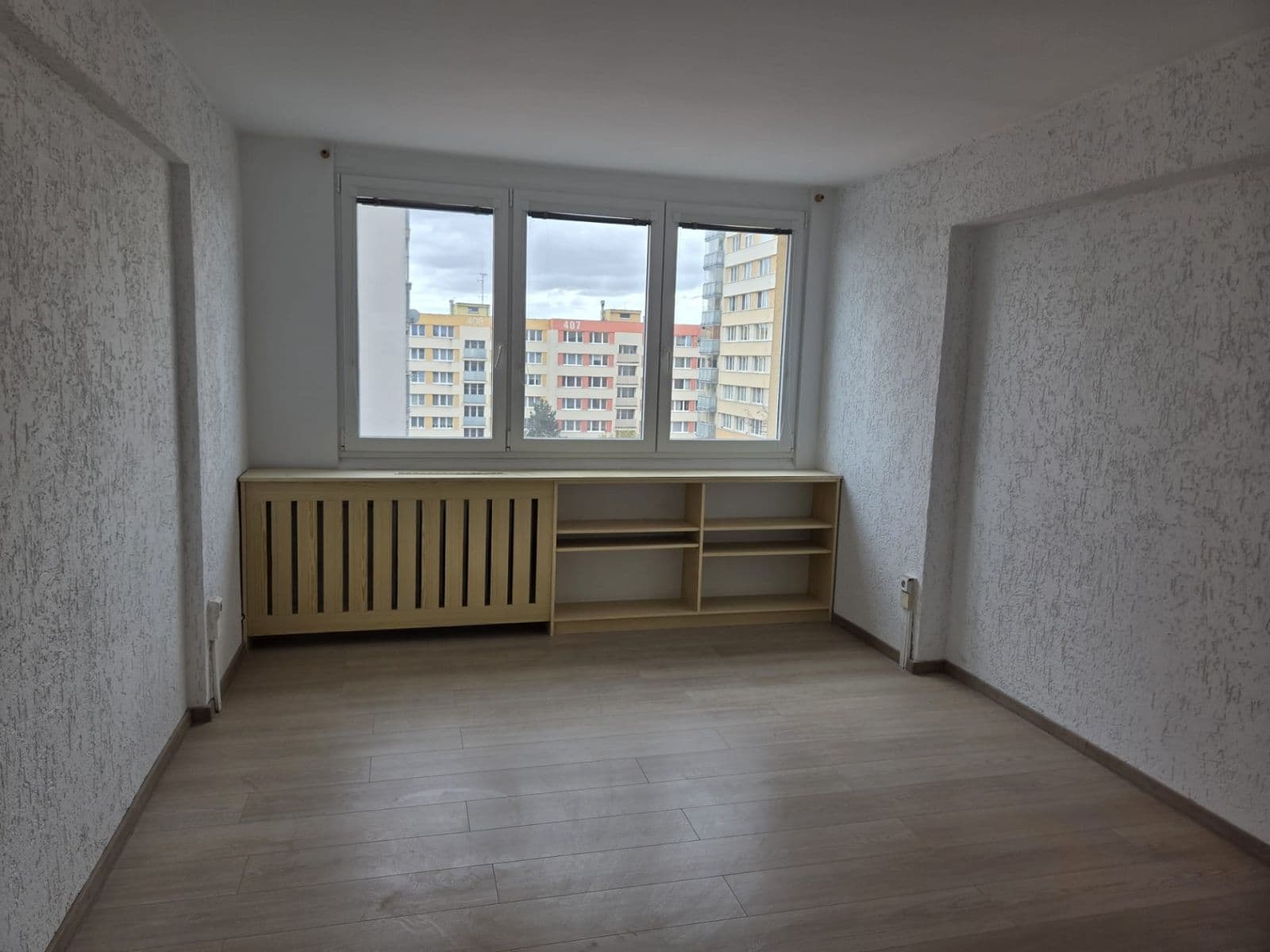 Pronájem bytu 3+kk 83 m², Grégrova, Kolín, Středočeský kraj Pronájem bytu 3+kk 83 m², Grégrova, Kolín, Středočeský kraj