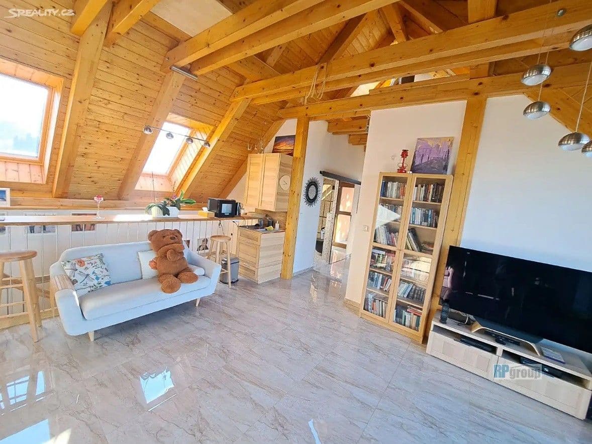 Prodej domu 242 m², pozemek 1.994 m², Za Dálnicí, Praha, Praha Prodej domu 242 m², pozemek 1.994 m², Za Dálnicí, Praha, Praha