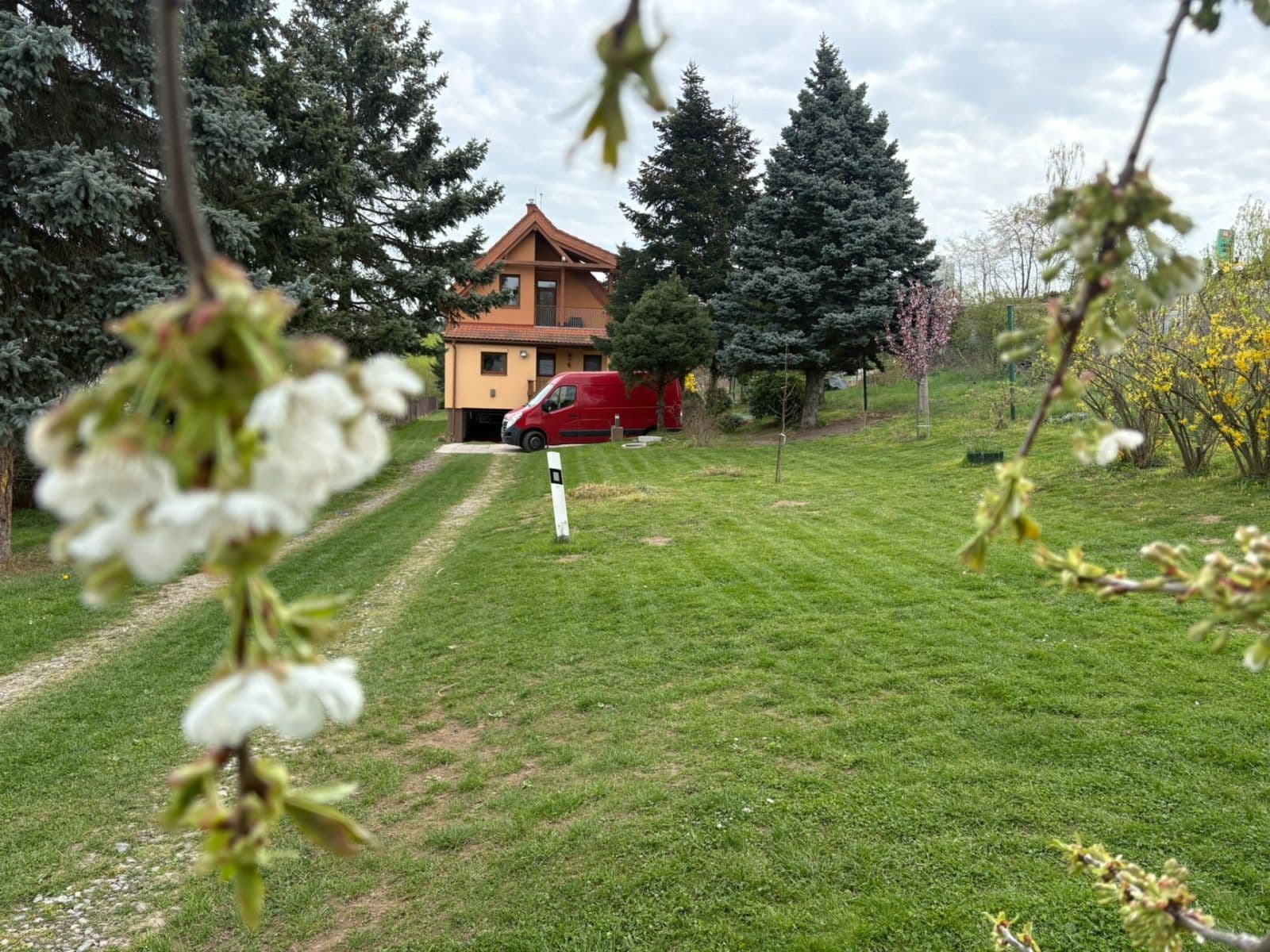 Prodej domu 242 m², pozemek 1.994 m², Za Dálnicí, Praha, Praha Prodej domu 242 m², pozemek 1.994 m², Za Dálnicí, Praha, Praha