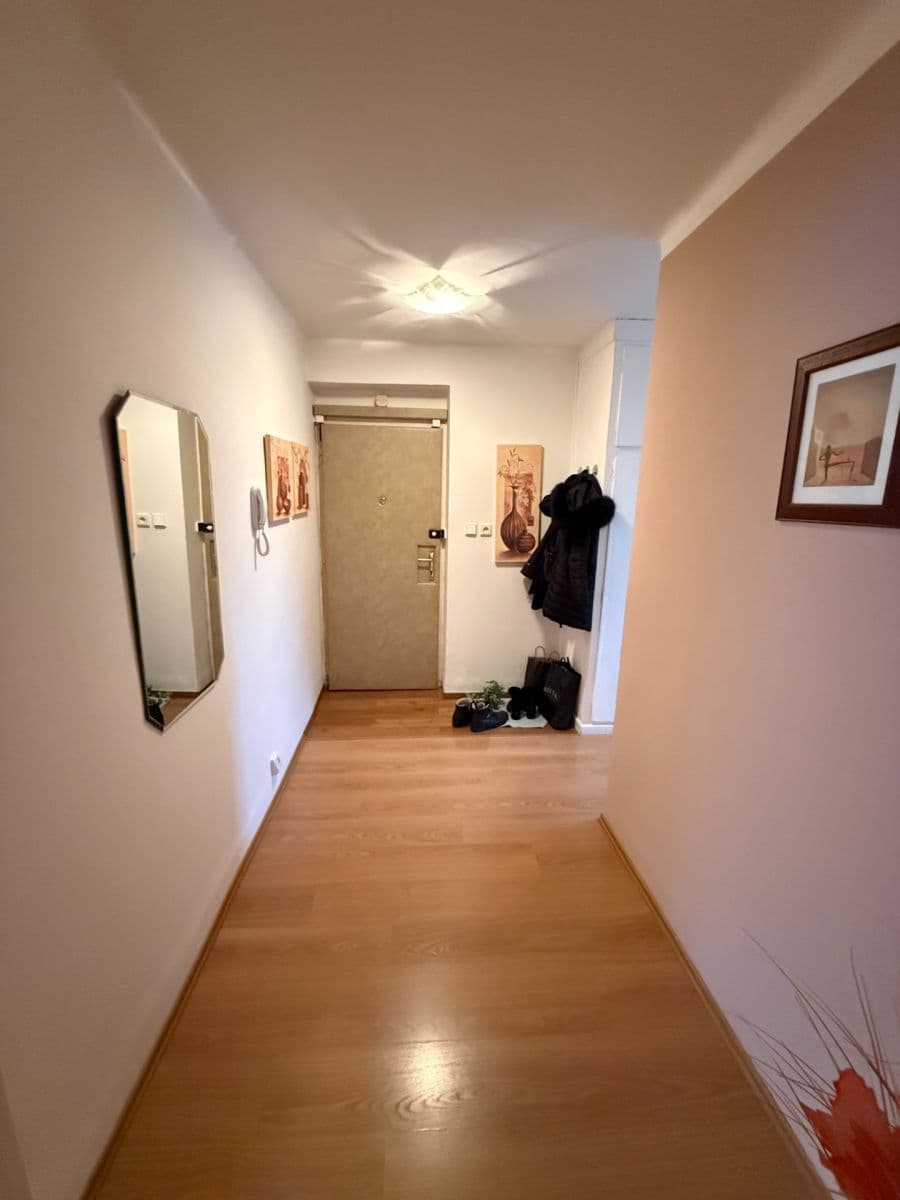 Pronájem bytu 2+1 53 m², José Martího, Praha, Praha Pronájem bytu 2+1 53 m², José Martího, Praha, Praha