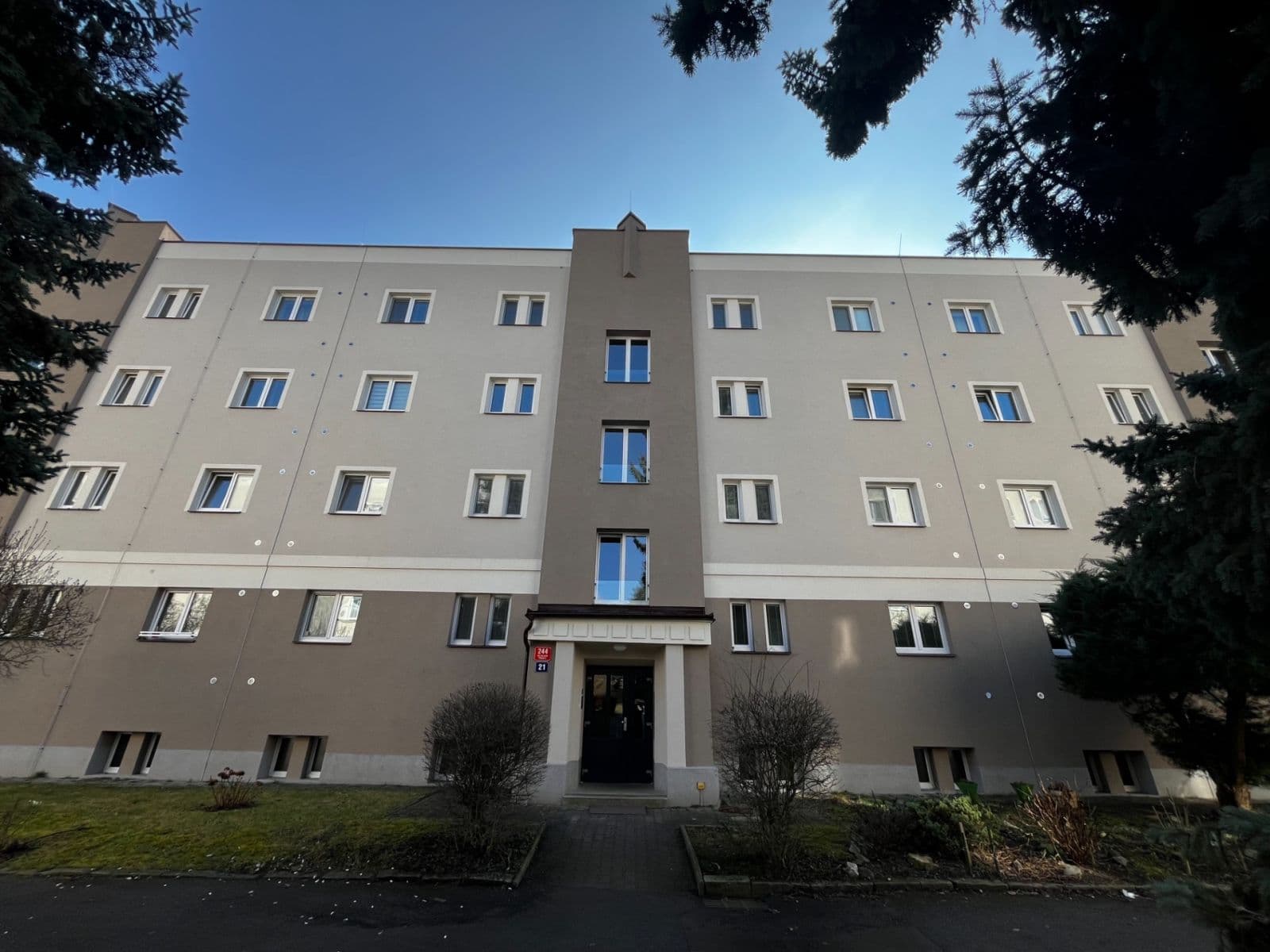 Pronájem bytu 2+1 53 m², José Martího, Praha, Praha Pronájem bytu 2+1 53 m², José Martího, Praha, Praha