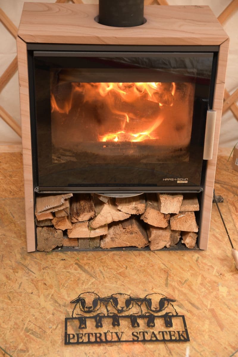 Prodej chaty, chalupy 50 m², pozemek 18.000 m², Heřmaničky, Středočeský kraj Prodej chaty, chalupy 50 m², pozemek 18.000 m², Heřmaničky, Středočeský kraj