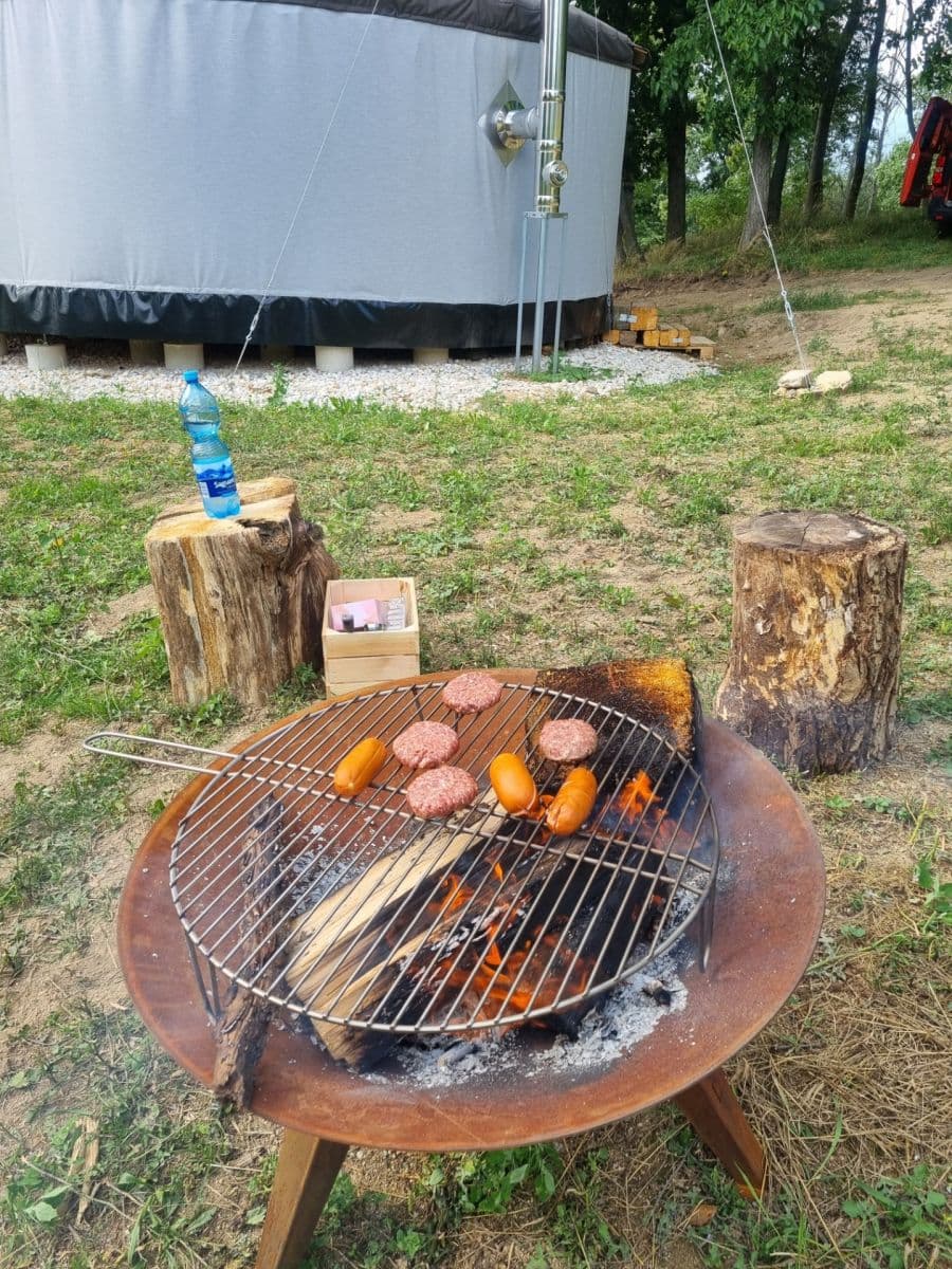 Prodej chaty, chalupy 50 m², pozemek 18.000 m², Heřmaničky, Středočeský kraj Prodej chaty, chalupy 50 m², pozemek 18.000 m², Heřmaničky, Středočeský kraj