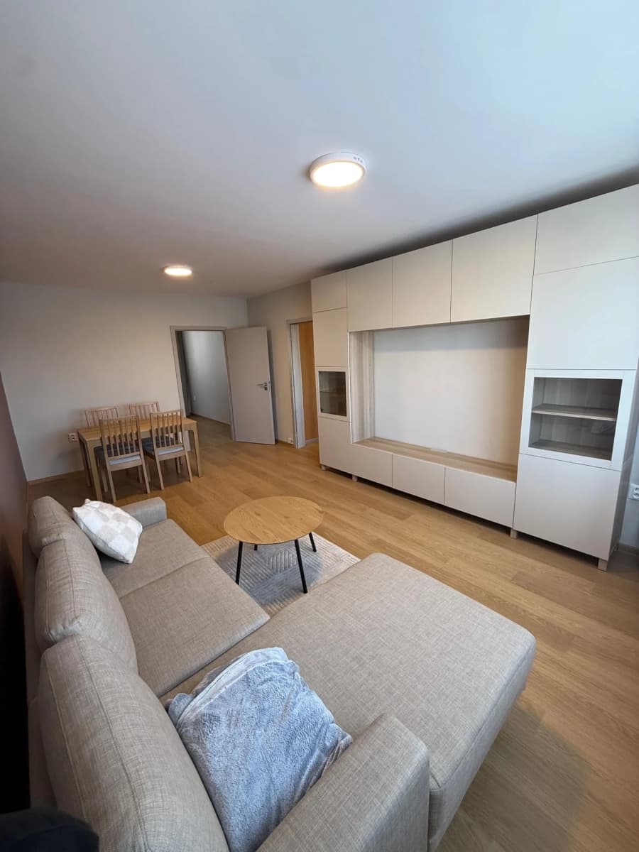 Pronájem bytu 2+1 51 m², MPČĽ, Poprad, Prešovský kraj Pronájem bytu 2+1 51 m², MPČĽ, Poprad, Prešovský kraj