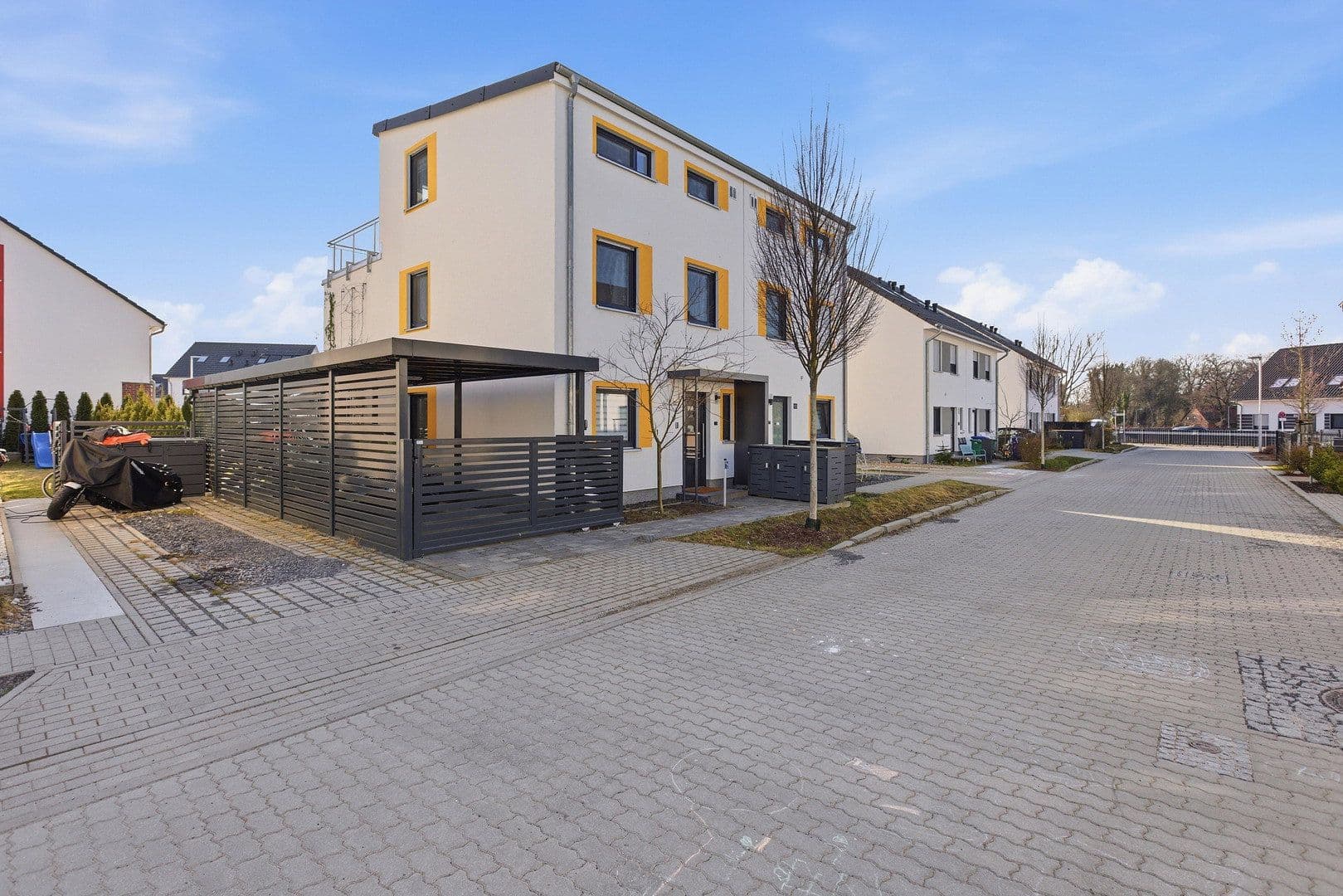 Pronájem domu 148 m², pozemek 262 m², Schulzendorf, Braniborsko Pronájem domu 148 m², pozemek 262 m², Schulzendorf, Braniborsko