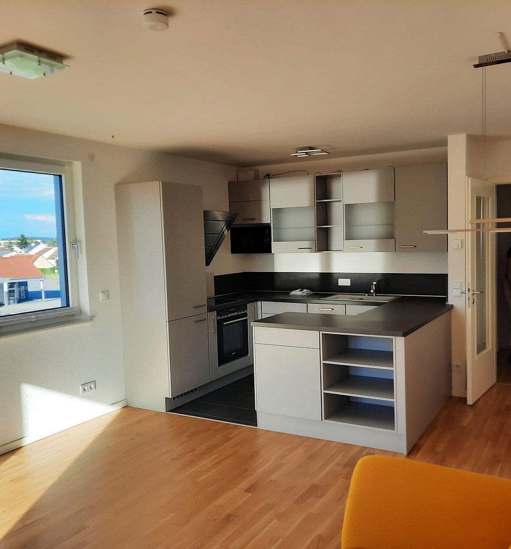 Prodej bytu 3+1 69 m², Berliner Str. 109B, Werder (Havel), Braniborsko Prodej bytu 3+1 69 m², Berliner Str. 109B, Werder (Havel), Braniborsko