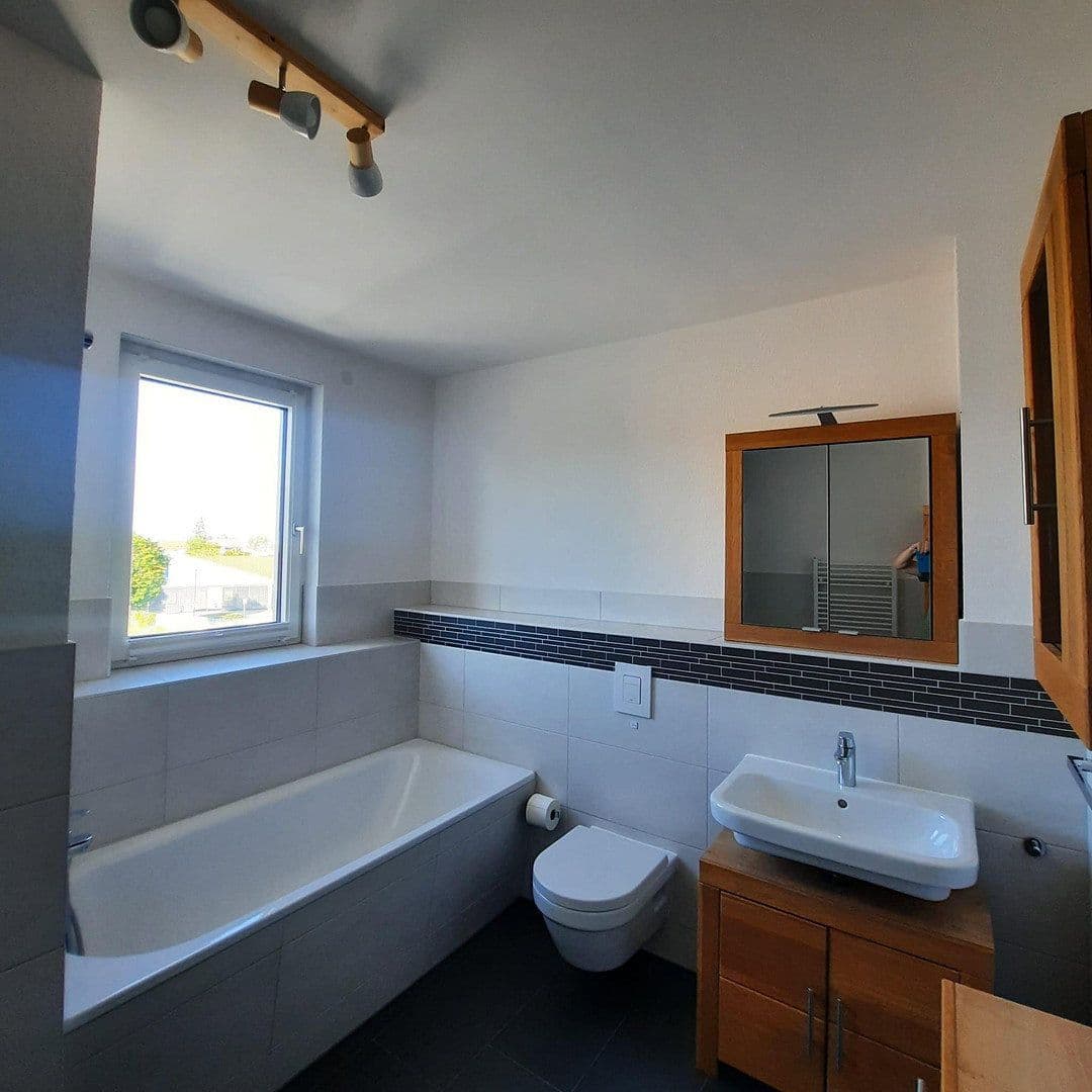 Prodej bytu 3+1 69 m², Berliner Str. 109B, Werder (Havel), Braniborsko Prodej bytu 3+1 69 m², Berliner Str. 109B, Werder (Havel), Braniborsko