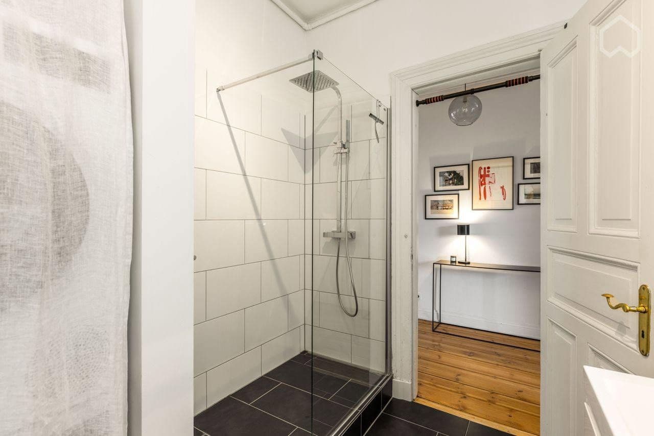 Pronájem bytu 1+kk 31 m², Cunostraße 44, Berlin, Berlín Pronájem bytu 1+kk 31 m², Cunostraße 44, Berlin, Berlín