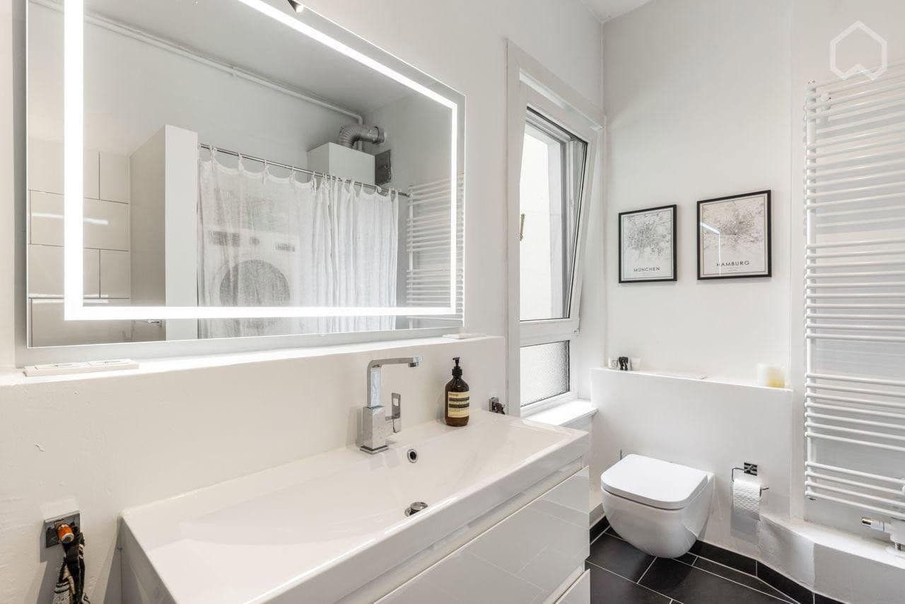 Pronájem bytu 1+kk 31 m², Cunostraße 44, Berlin, Berlín Pronájem bytu 1+kk 31 m², Cunostraße 44, Berlin, Berlín