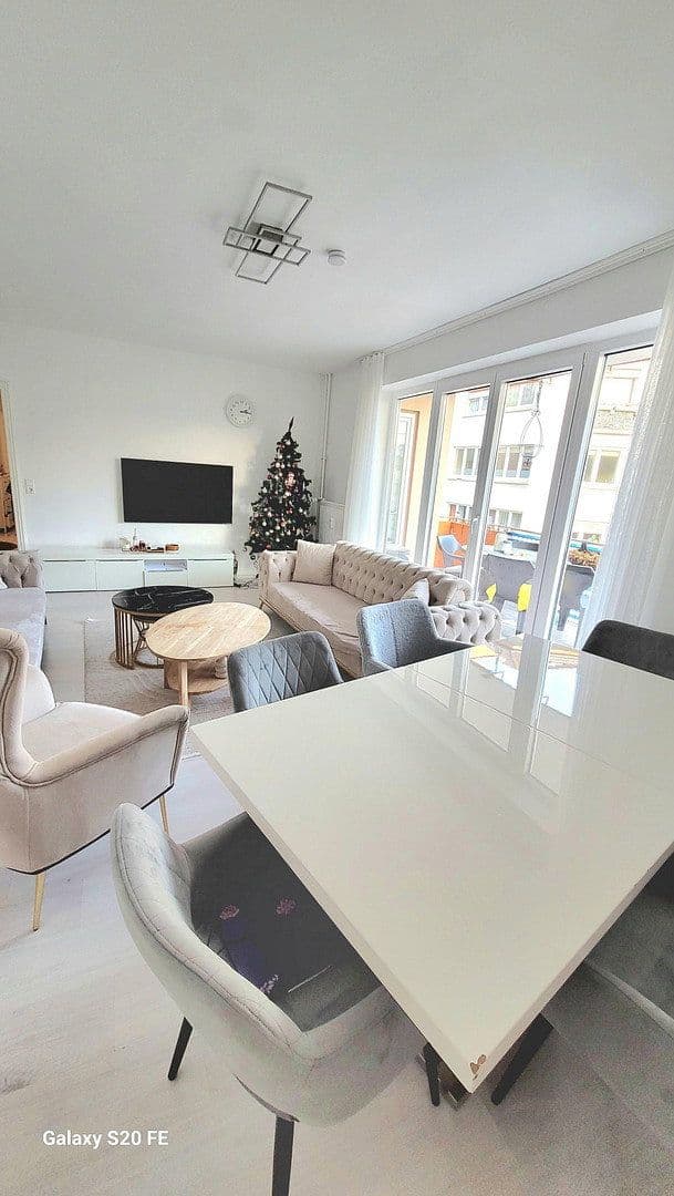 Prodej bytu 3+1 96 m², Belfortstr.7, Pforzheim, Bádensko-Württembersko Prodej bytu 3+1 96 m², Belfortstr.7, Pforzheim, Bádensko-Württembersko