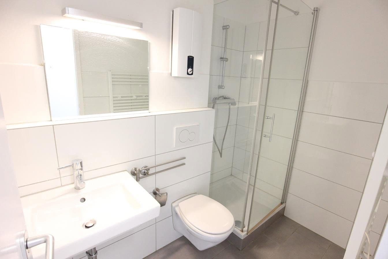 Pronájem bytu 1+1 37 m², Florastraße 7, Neuss, Severní Porýní-Vestfálsko Pronájem bytu 1+1 37 m², Florastraße 7, Neuss, Severní Porýní-Vestfálsko