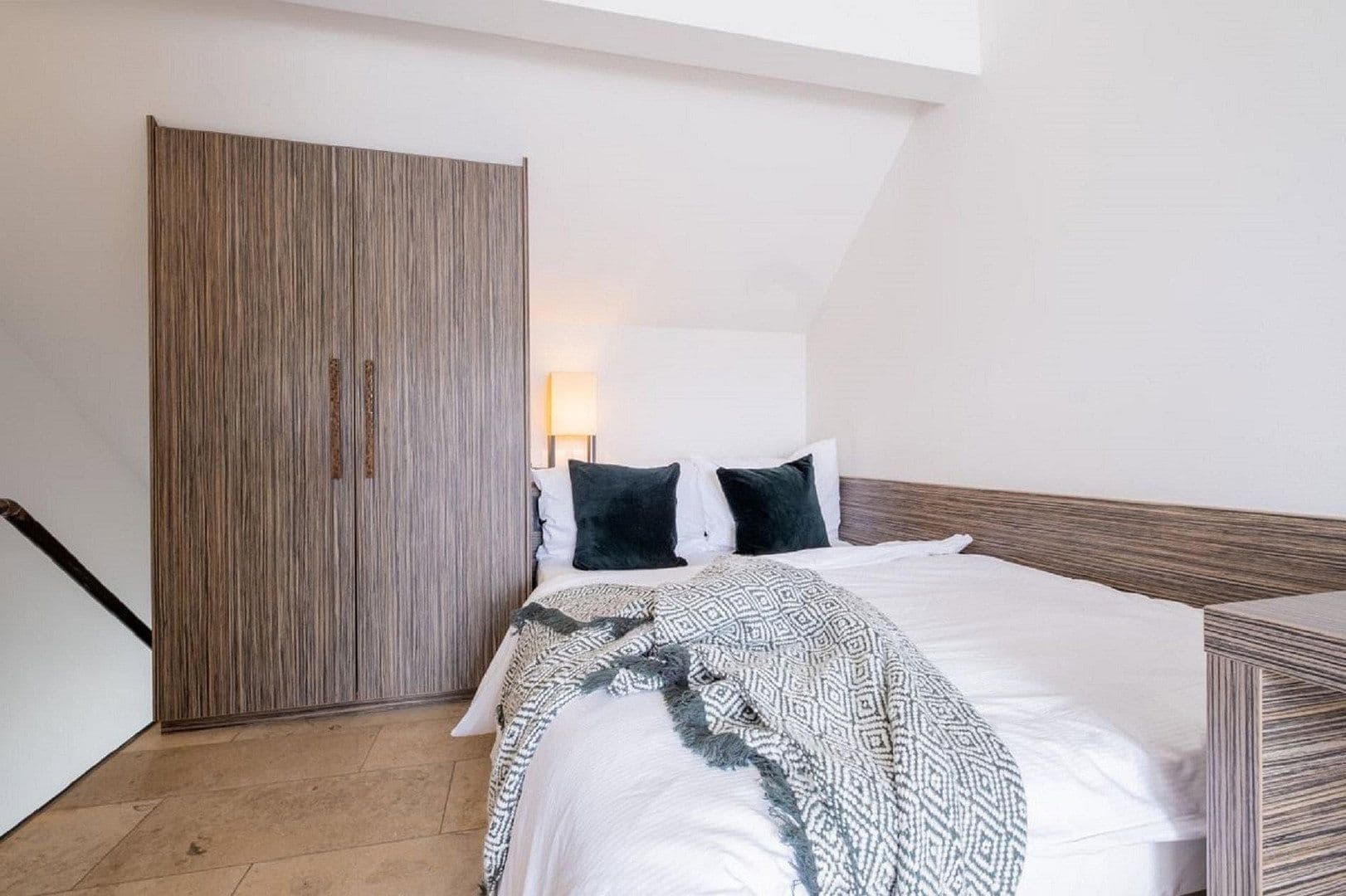 Pronájem bytu 2+1 51 m², Stephanienstraße 23, Düsseldorf, Severní Porýní-Vestfálsko Pronájem bytu 2+1 51 m², Stephanienstraße 23, Düsseldorf, Severní Porýní-Vestfálsko