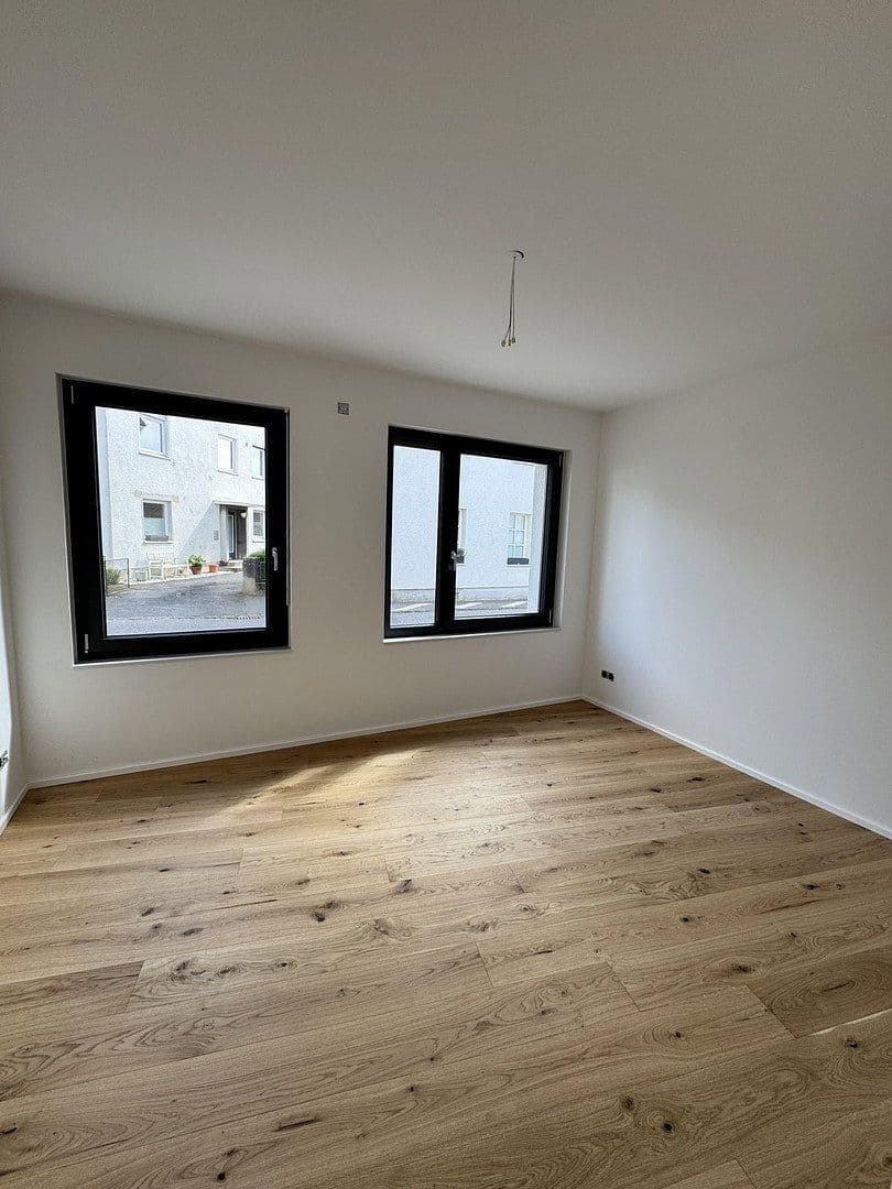 Pronájem bytu 3+1 75 m², Waldburgstr., Bonn, Severní Porýní-Vestfálsko Pronájem bytu 3+1 75 m², Waldburgstr., Bonn, Severní Porýní-Vestfálsko