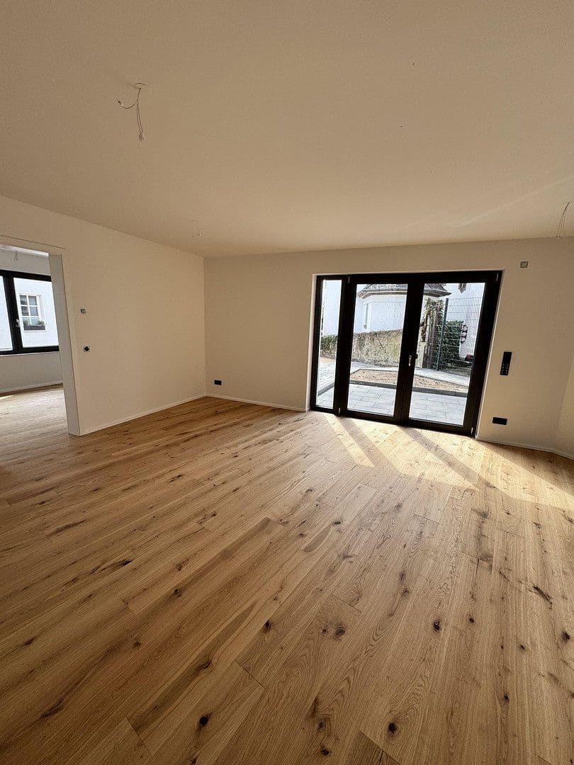 Pronájem bytu 3+1 75 m², Waldburgstr., Bonn, Severní Porýní-Vestfálsko Pronájem bytu 3+1 75 m², Waldburgstr., Bonn, Severní Porýní-Vestfálsko