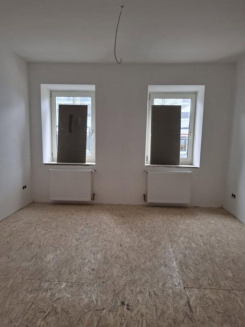 Pronájem domu 380 m², pozemek 375 m², Augsburg, Bavorsko Pronájem domu 380 m², pozemek 375 m², Augsburg, Bavorsko