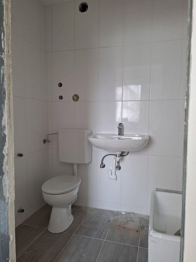 Pronájem domu 380 m², pozemek 375 m², Augsburg, Bavorsko Pronájem domu 380 m², pozemek 375 m², Augsburg, Bavorsko