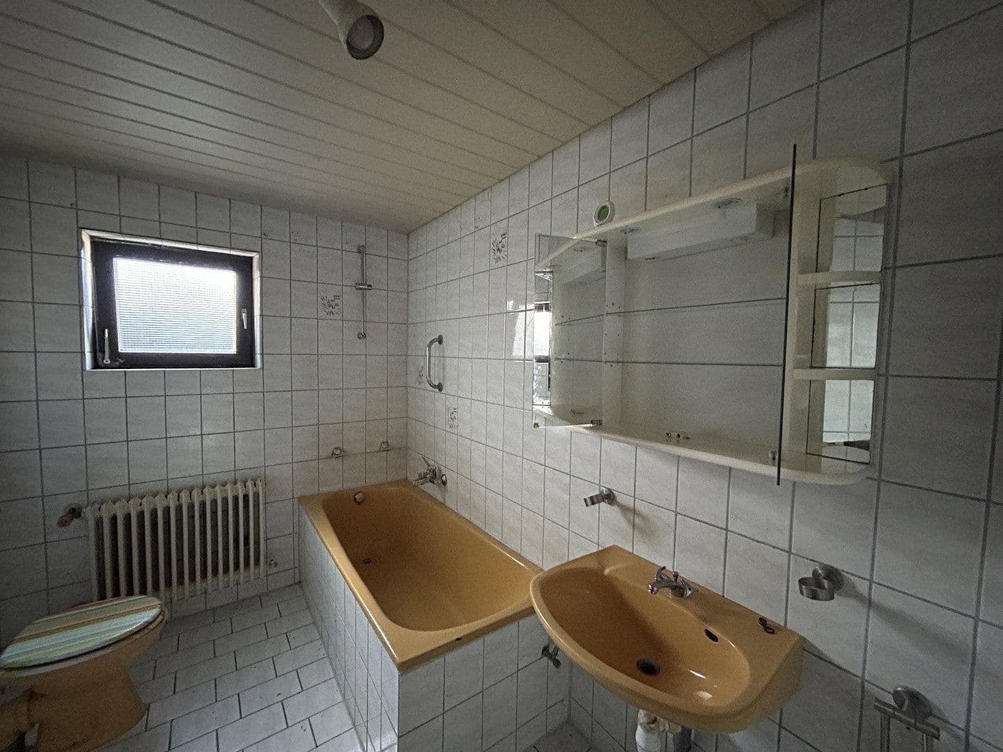 Prodej domu 266 m², pozemek 1.039 m², Herbrechtingen, Bádensko-Württembersko Prodej domu 266 m², pozemek 1.039 m², Herbrechtingen, Bádensko-Württembersko