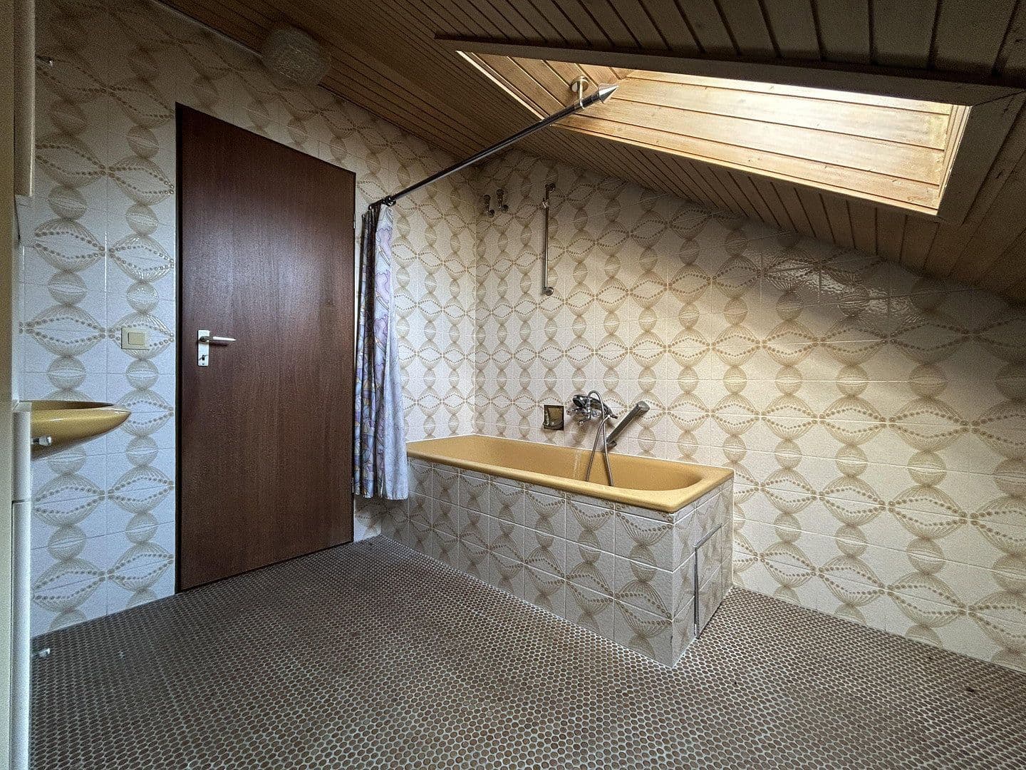 Prodej domu 266 m², pozemek 1.039 m², Herbrechtingen, Bádensko-Württembersko Prodej domu 266 m², pozemek 1.039 m², Herbrechtingen, Bádensko-Württembersko