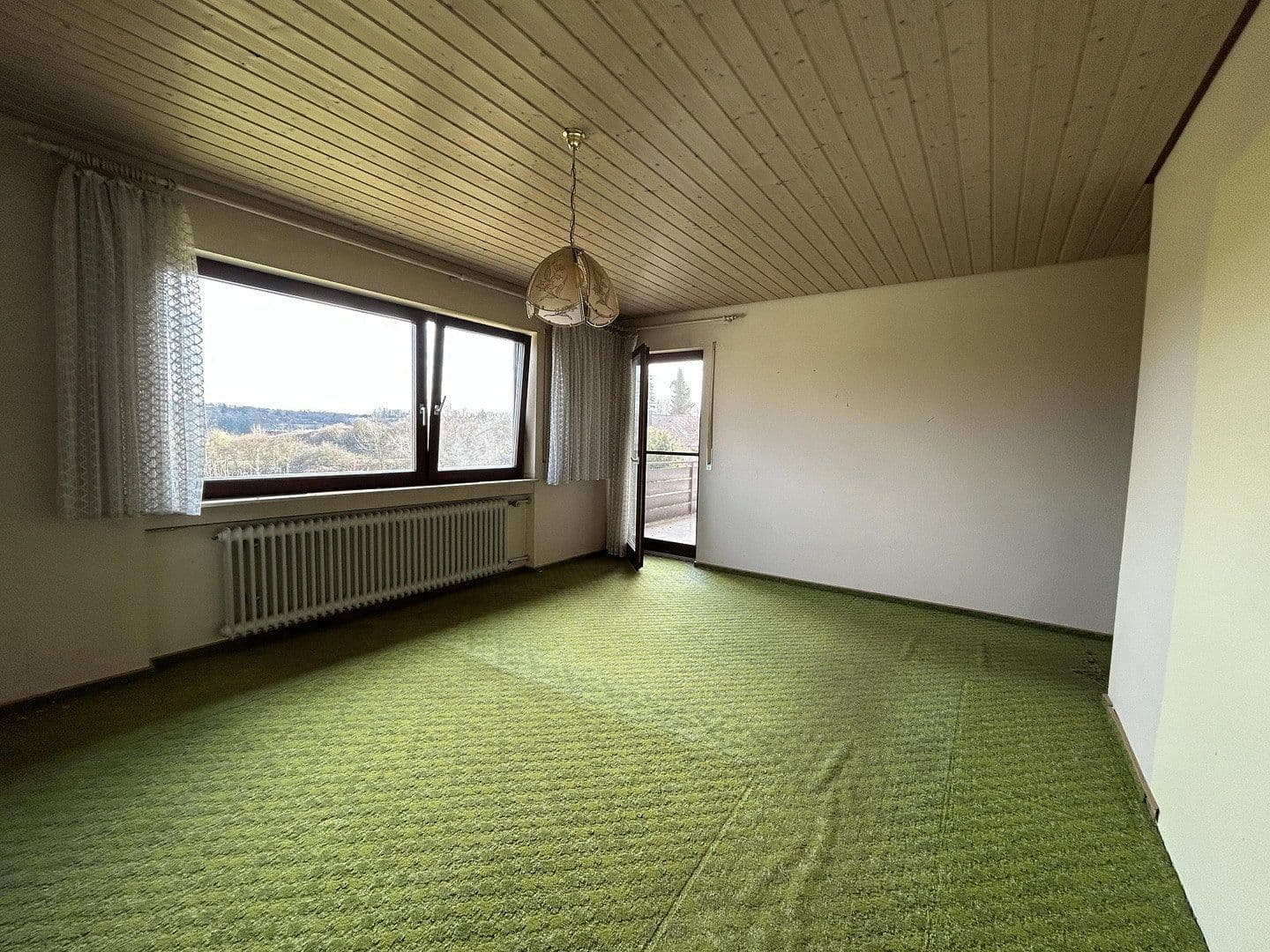 Prodej domu 266 m², pozemek 1.039 m², Herbrechtingen, Bádensko-Württembersko Prodej domu 266 m², pozemek 1.039 m², Herbrechtingen, Bádensko-Württembersko