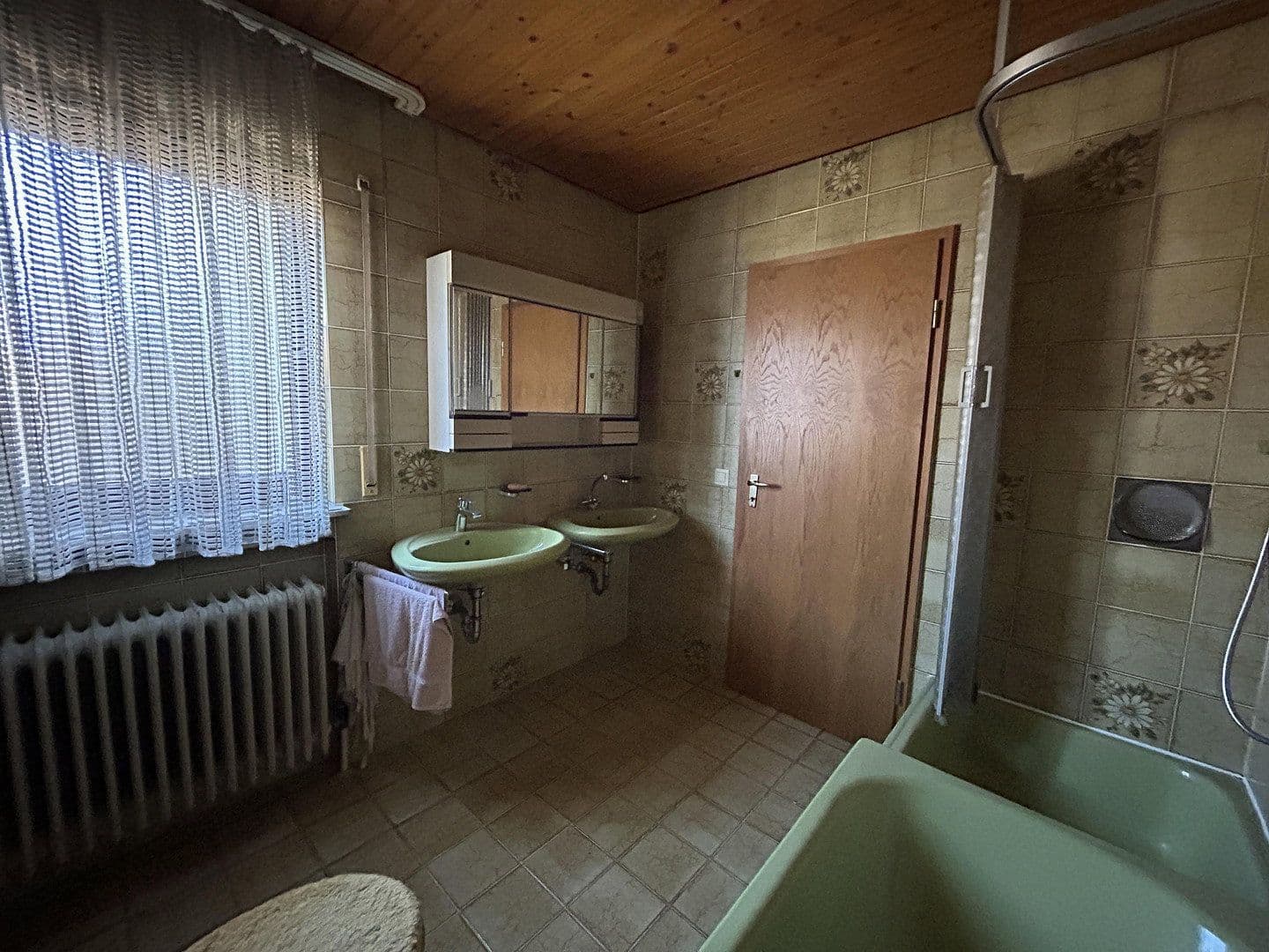 Prodej domu 266 m², pozemek 1.039 m², Herbrechtingen, Bádensko-Württembersko Prodej domu 266 m², pozemek 1.039 m², Herbrechtingen, Bádensko-Württembersko