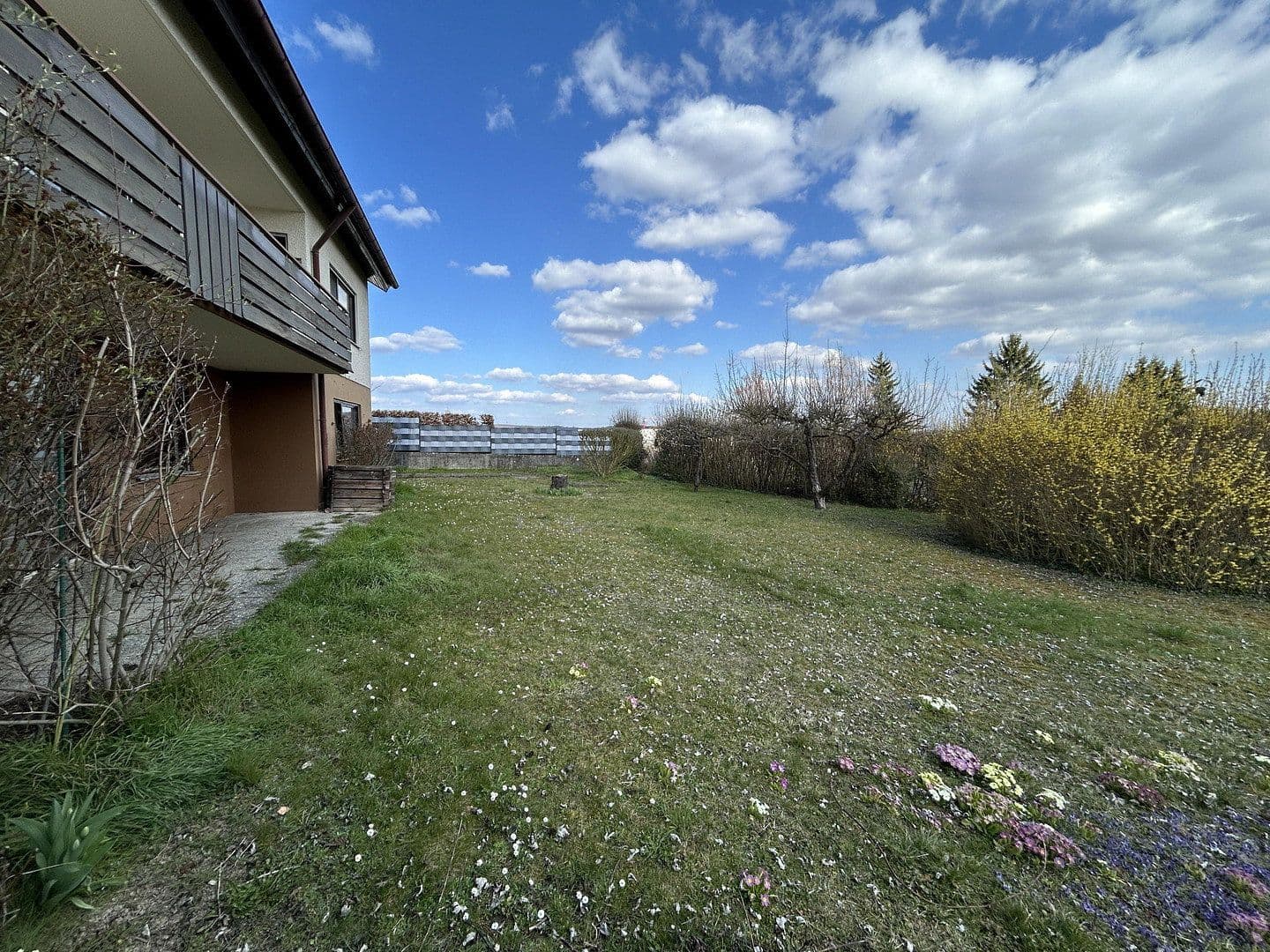 Prodej domu 266 m², pozemek 1.039 m², Herbrechtingen, Bádensko-Württembersko Prodej domu 266 m², pozemek 1.039 m², Herbrechtingen, Bádensko-Württembersko