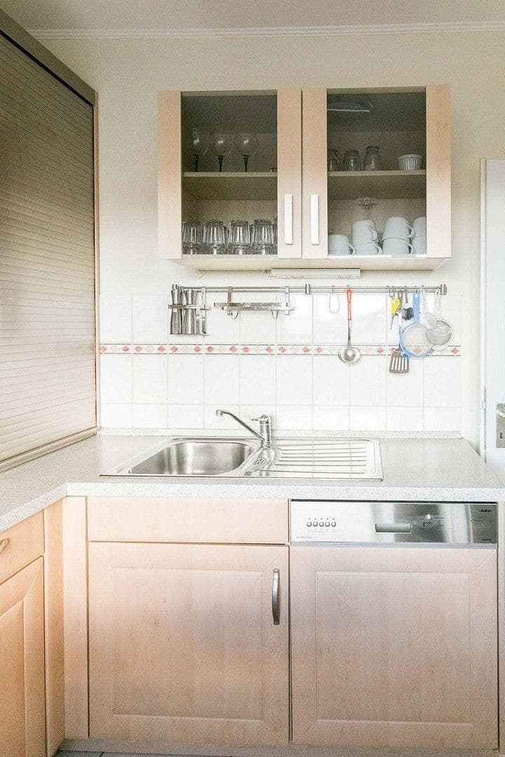 Pronájem bytu 3+1 90 m², Kirchenweg 8, Hamburg, Hamburg Pronájem bytu 3+1 90 m², Kirchenweg 8, Hamburg, Hamburg