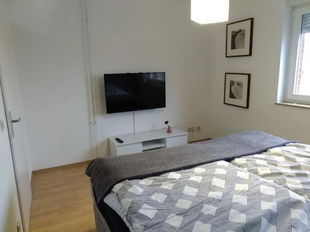 Pronájem bytu 3+1 90 m², Kirchenweg 8, Hamburg, Hamburg Pronájem bytu 3+1 90 m², Kirchenweg 8, Hamburg, Hamburg