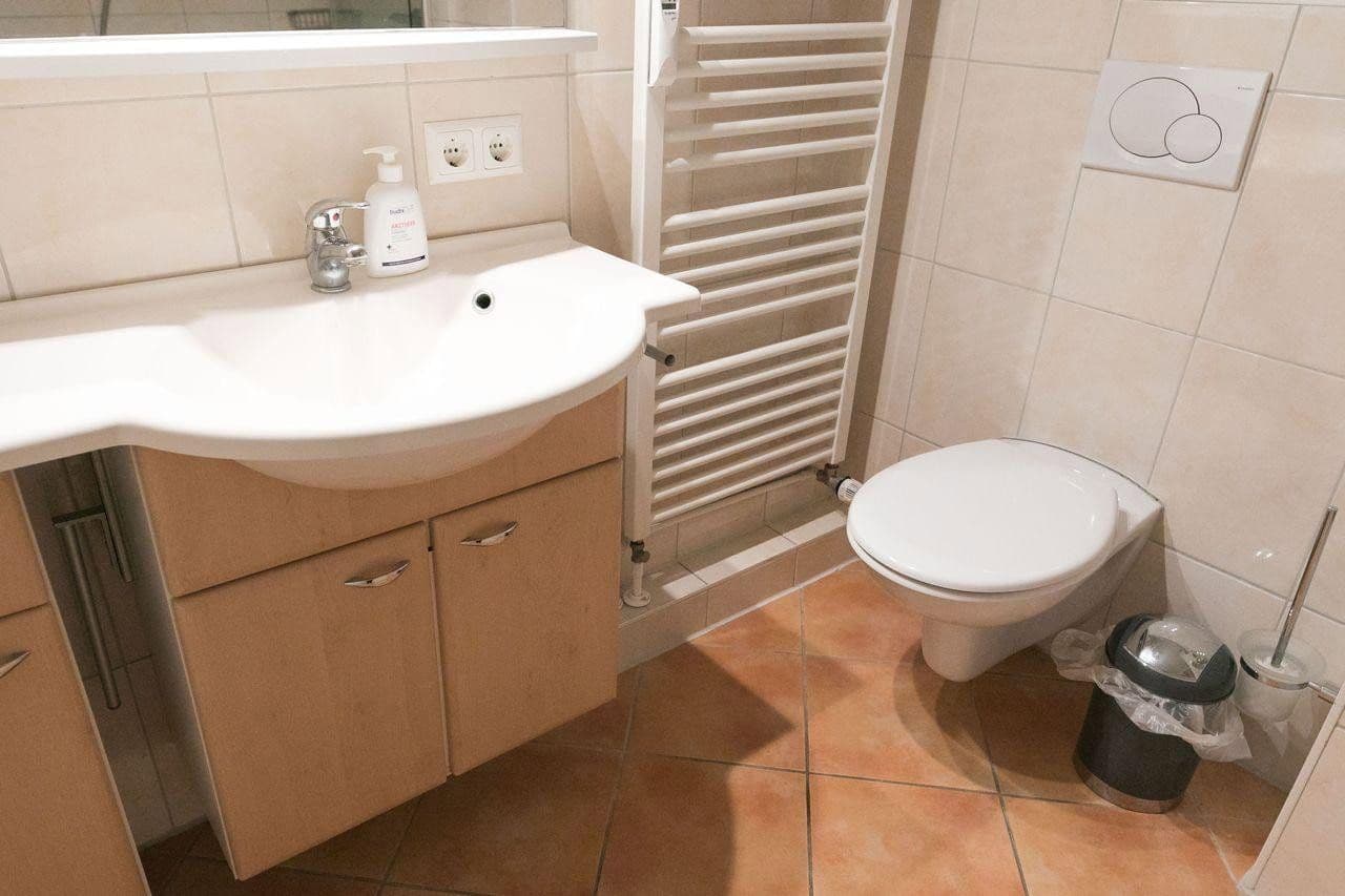 Pronájem bytu 3+1 90 m², Kirchenweg 8, Hamburg, Hamburg Pronájem bytu 3+1 90 m², Kirchenweg 8, Hamburg, Hamburg