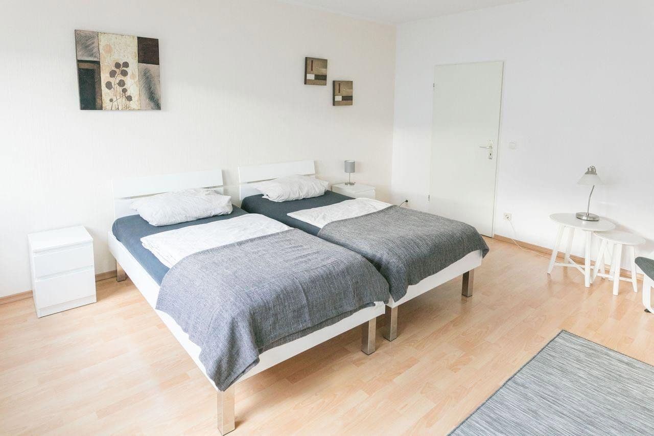 Pronájem bytu 3+1 90 m², Kirchenweg 8, Hamburg, Hamburg Pronájem bytu 3+1 90 m², Kirchenweg 8, Hamburg, Hamburg