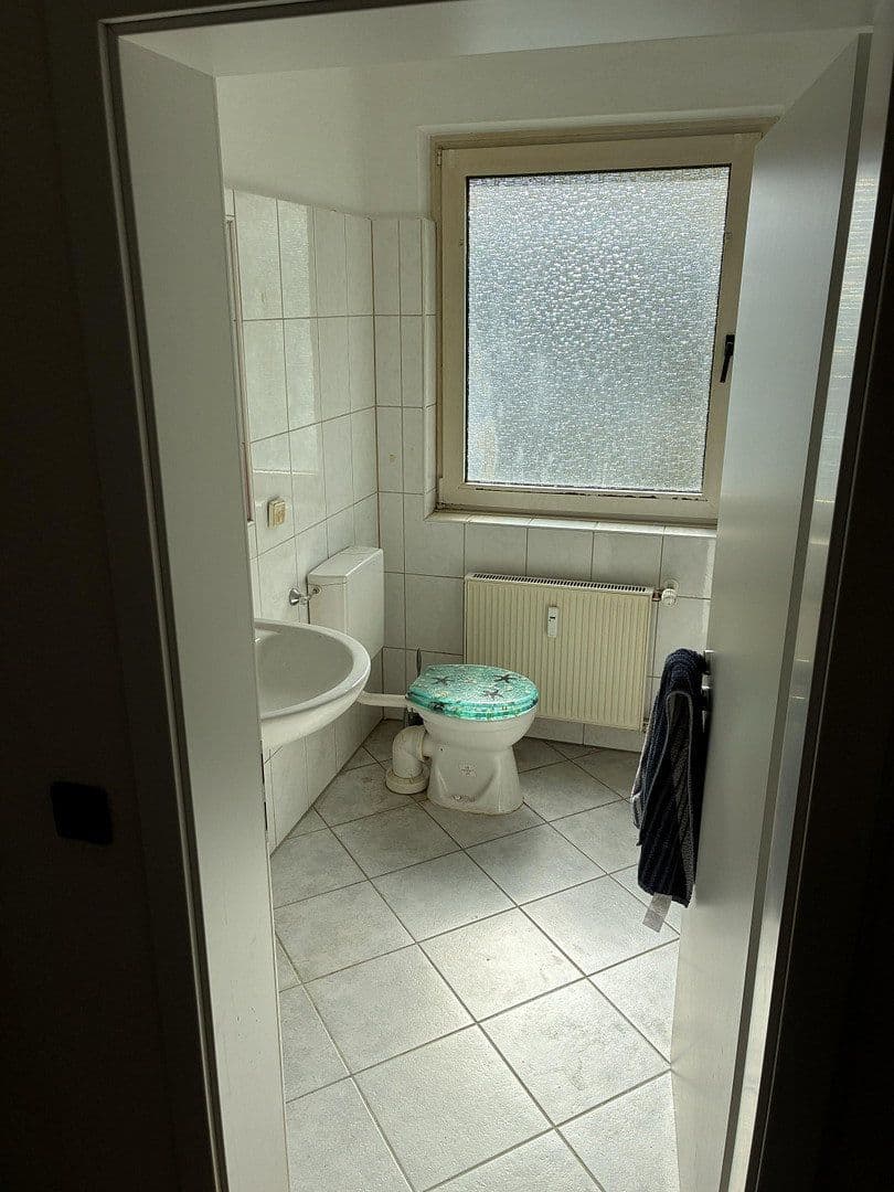 Pronájem bytu 3+kk 73 m², Von-Ossietzky-Ring 15, Essen, Severní Porýní-Vestfálsko Pronájem bytu 3+kk 73 m², Von-Ossietzky-Ring 15, Essen, Severní Porýní-Vestfálsko