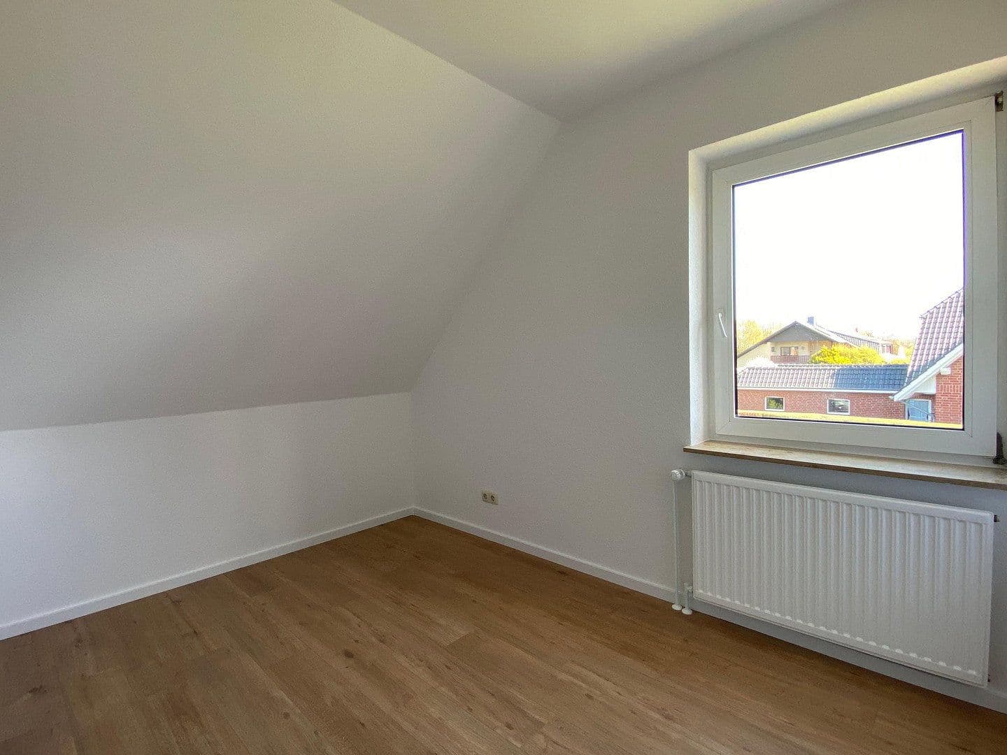 Pronájem domu 100 m², pozemek 360 m², Twistringen, Dolní Sasko Pronájem domu 100 m², pozemek 360 m², Twistringen, Dolní Sasko