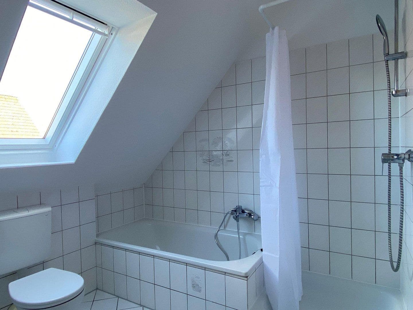 Pronájem domu 100 m², pozemek 360 m², Twistringen, Dolní Sasko Pronájem domu 100 m², pozemek 360 m², Twistringen, Dolní Sasko