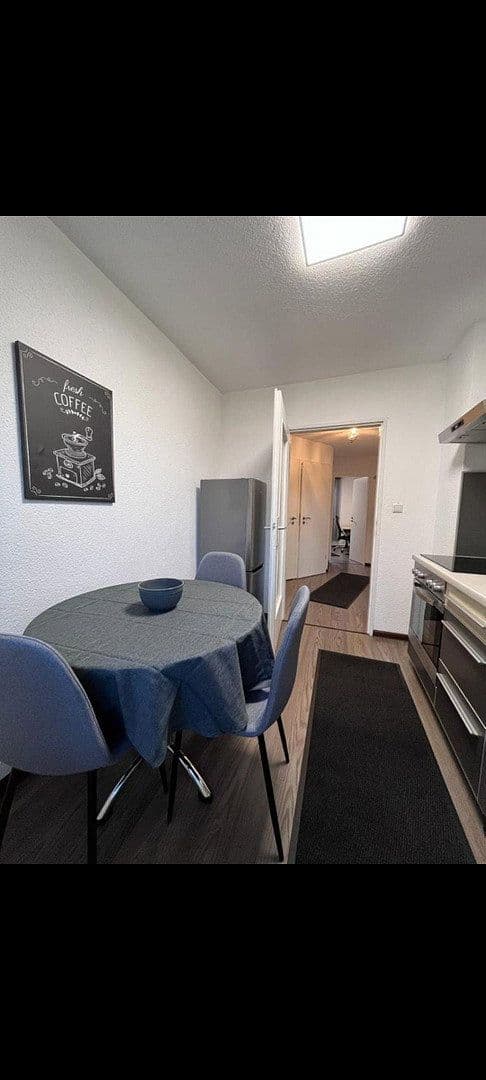 Pronájem bytu 3+1 67 m², Königsberger Straße 13, Böblingen, Bádensko-Württembersko Pronájem bytu 3+1 67 m², Königsberger Straße 13, Böblingen, Bádensko-Württembersko