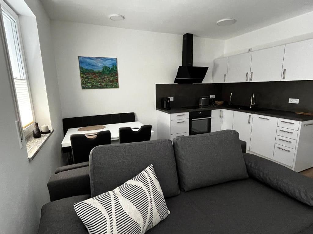 Pronájem bytu 2+1 47 m², Geisfelder Straße 123, Bamberg, Bavorsko Pronájem bytu 2+1 47 m², Geisfelder Straße 123, Bamberg, Bavorsko