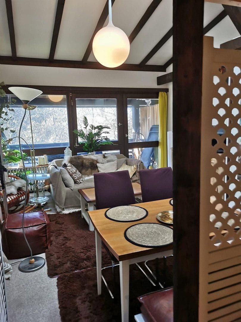 Pronájem bytu 1+kk 46 m², Siegsdorf, Bavorsko Pronájem bytu 1+kk 46 m², Siegsdorf, Bavorsko