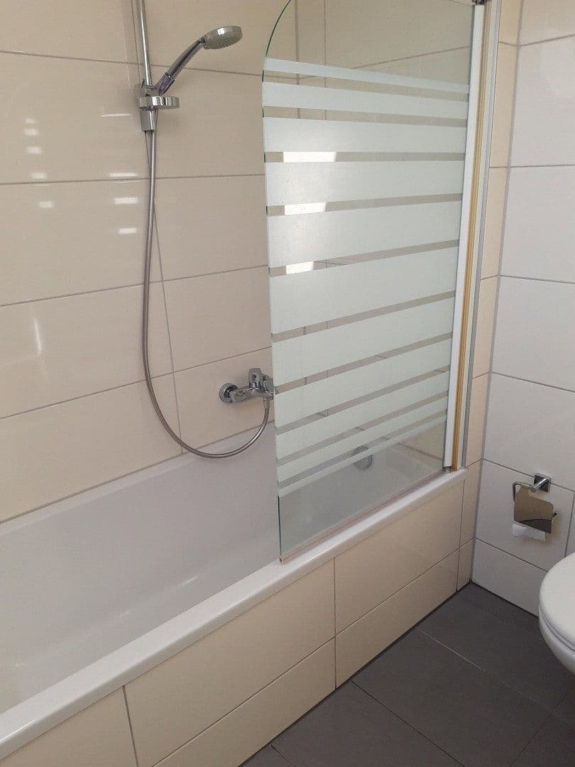 Pronájem bytu 2+1 55 m², Sendling-Westpark, München, Bavorsko Pronájem bytu 2+1 55 m², Sendling-Westpark, München, Bavorsko