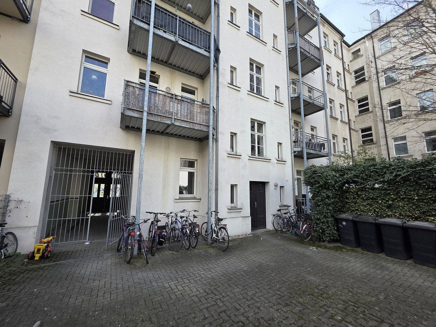 Pronájem bytu 1+1 42 m², Konradstraße 45, Leipzig, Sasko Pronájem bytu 1+1 42 m², Konradstraße 45, Leipzig, Sasko