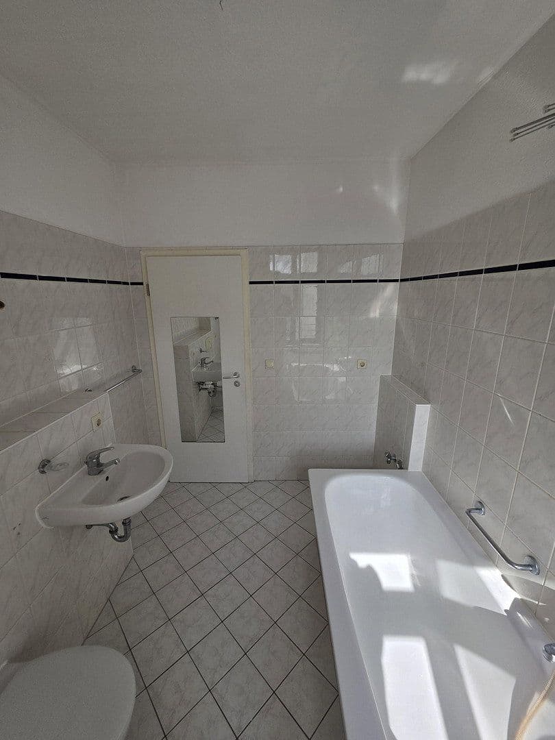 Pronájem bytu 1+1 42 m², Konradstraße 45, Leipzig, Sasko Pronájem bytu 1+1 42 m², Konradstraße 45, Leipzig, Sasko