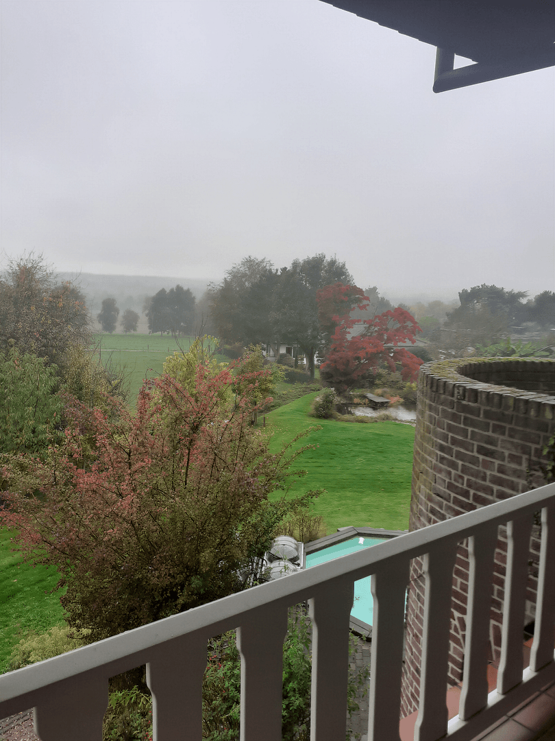 Prodej domu 378 m², pozemek 2.174 m², Nettetal, Severní Porýní-Vestfálsko Prodej domu 378 m², pozemek 2.174 m², Nettetal, Severní Porýní-Vestfálsko