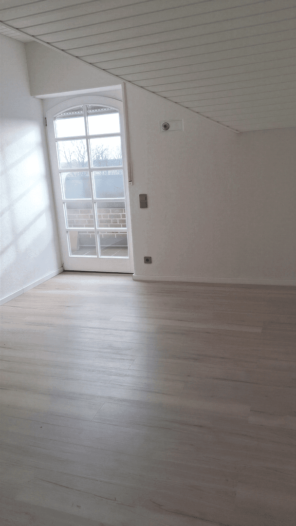 Prodej domu 378 m², pozemek 2.174 m², Nettetal, Severní Porýní-Vestfálsko Prodej domu 378 m², pozemek 2.174 m², Nettetal, Severní Porýní-Vestfálsko